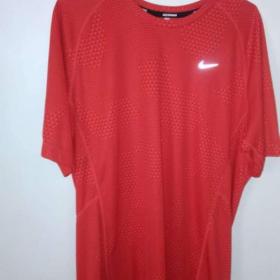 Fotka k inzerátu Pánské tričko NIKE DRI- FIT / 15401611