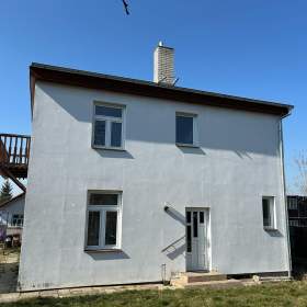 Vila o 2 bytových jednotkách / 19419301