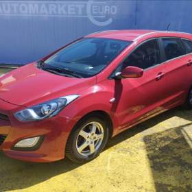 Fotka k inzerátu Hyundai i30 1,6 CRDi 81kW Trikolor / 19129826