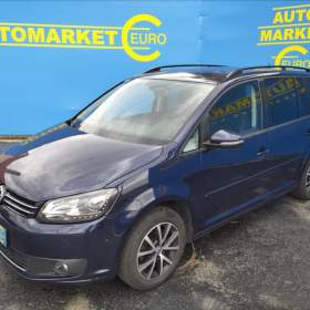 Fotka k inzerátu Volkswagen Touran 1,6 TDi 77KW Dsg / 19161340