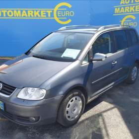 Fotka k inzerátu Volkswagen Touran 2,0 TDI 7 míst / 19171420