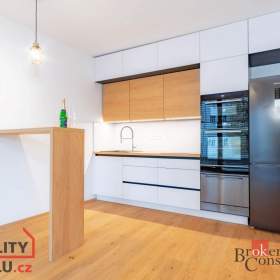 Fotka k inzerátu Pronájem byty 2+kk, 52 m2 -  Praha -  Nusle / 19260159