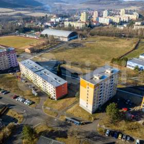 Prodej bytu 2+1, 62 m2, DV, Klášterec n/O, ul. 17. listopadu / 19011642