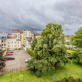 Fotka k inzerátu Prosvětlený zděný byt 3+kk s lodžií, Jar. Haška, Č. Budějovice / 19077316