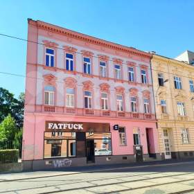 Fotka k inzerátu Prodej komerční části nájemního domu 150 m2 -  ul. Hybešova, Brno / 19210539