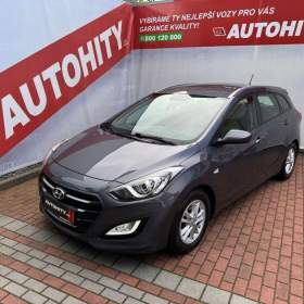 Fotka k inzerátu Hyundai i30 1.6 CVVT Trikolor, ČR, 1. Maj / 18505026