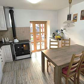 Prodej RD 4+1/G/T 130 m², pozemek 311 m², Štětí -  Stračí, okr. Litoměřice / 19256050