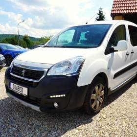 Fotka k inzerátu Peugeot Partner Tepee TEPEE 1.6 HDI 73 kW / 19044718