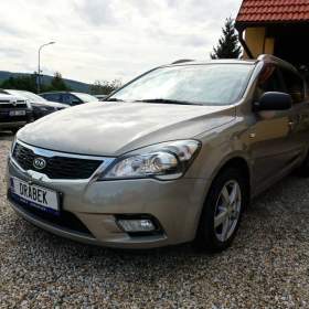 Fotka k inzerátu Kia Ceed 1.6 CRDI 85 kW / 19201111