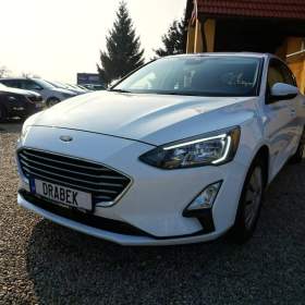 Fotka k inzerátu Ford Focus TREND 1,0 EB 92 kW / 19255434