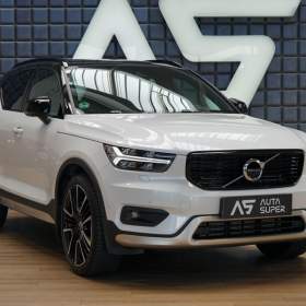 Fotka k inzerátu Volvo XC40 1.5 Recharge 193kW R- Design / 18869547