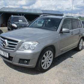 Fotka k inzerátu Mercedes- Benz GLK 2,2 CDI BlueEfficiency 4matic / 19085894