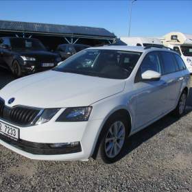 Fotka k inzerátu Škoda Octavia 1,6 TDi 85kw GPS Facelift 12/1 / 19086876