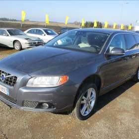 Fotka k inzerátu Volvo V70 2,0 D4 120kw Geartronic KO mot / 19135075