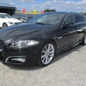 Fotka k inzerátu Jaguar XF 2,2 c Sportbrake 120kw Automat / 19135076