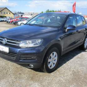 Fotka k inzerátu Volkswagen Touareg 3,0 TDi 176kw 4- motion bez kor / 19136817