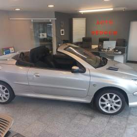 Fotka k inzerátu Peugeot 206 CC 1,6i CABRIO SERVISKA KLIMA / 19287085